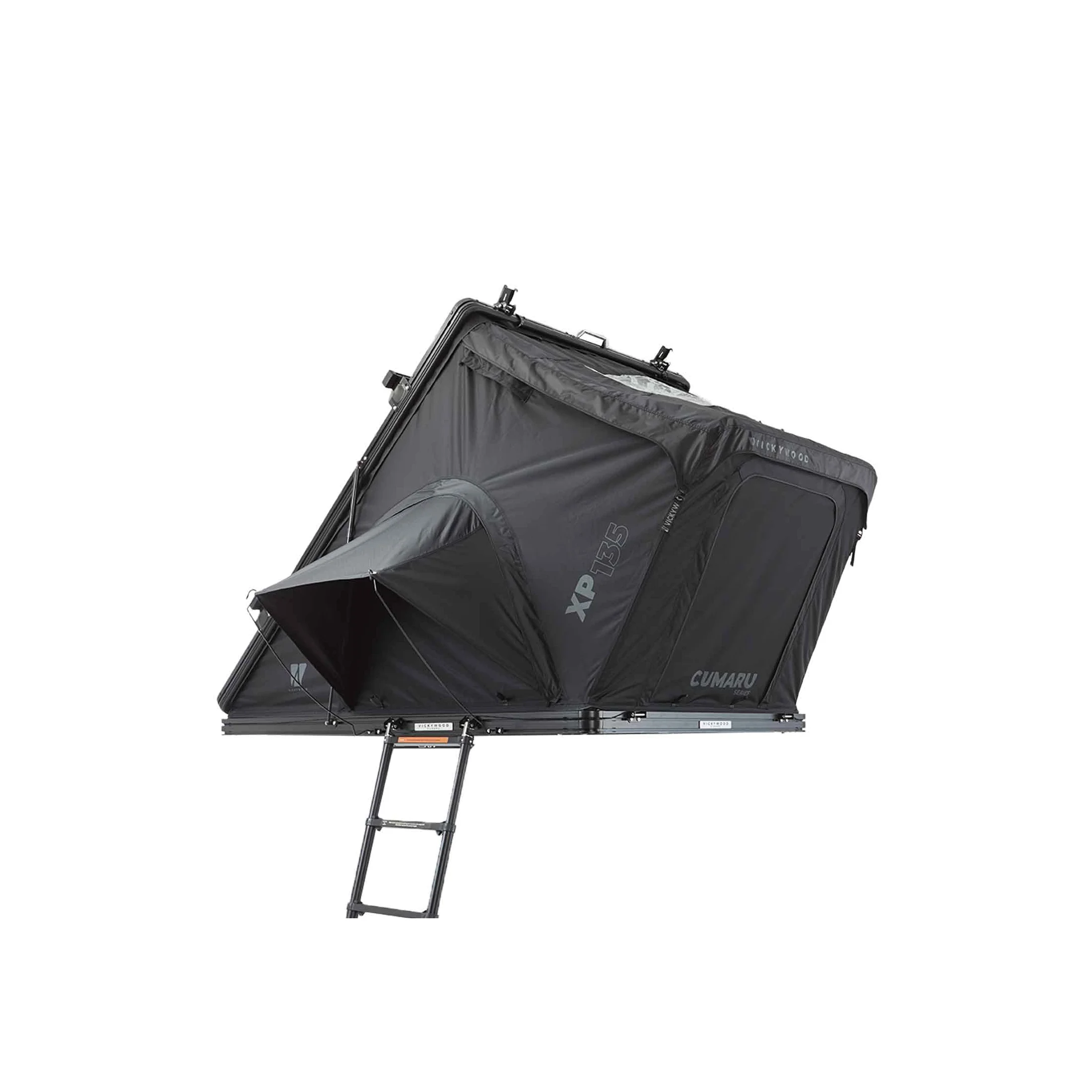 CUMARU XP 135 All Black – Außenansicht Geöffnetes CUMARU XP 135 All Black mit Leiter